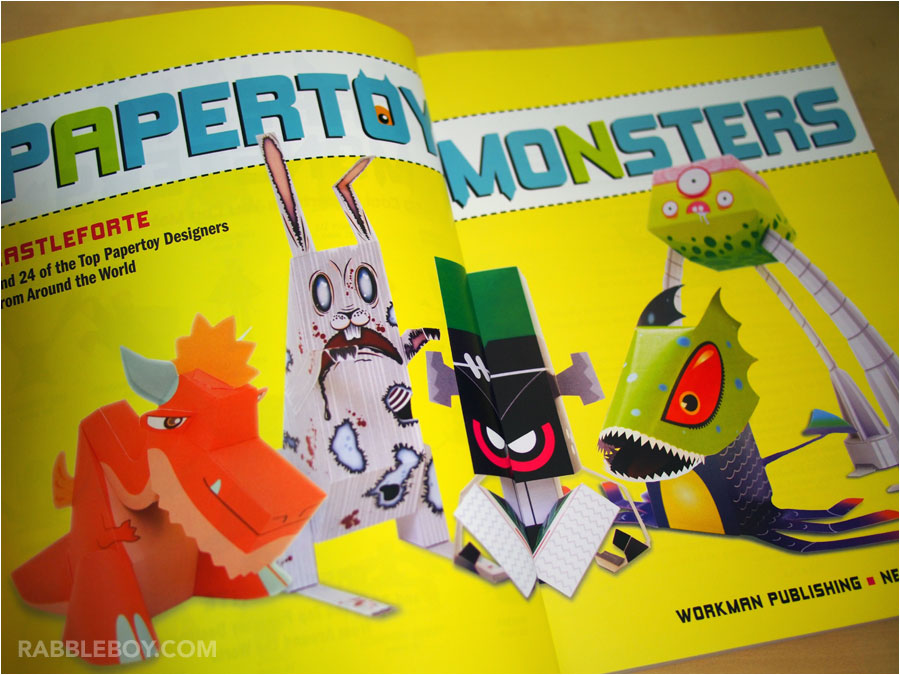 Papertoy Monsters, 50 Cool paper toy art crafts you can make yourself